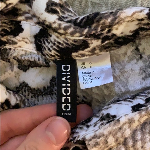 Snake print button up - Picture 2 of 3